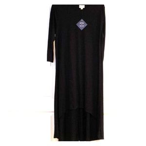 Ava & Vic dip hem maxi dress. NWT